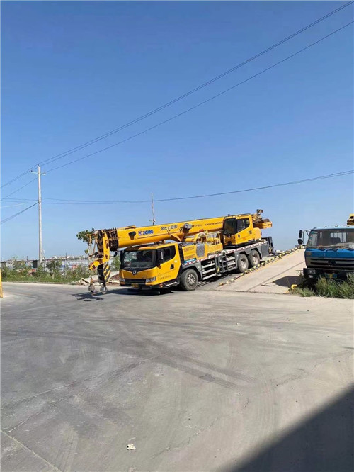 东安县吊车作业时，可能会产生哪些额外收费项目？